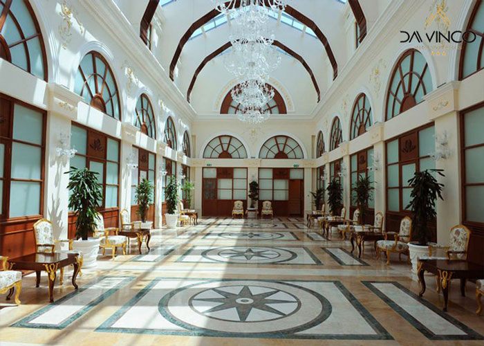 کاخ خوشبختی